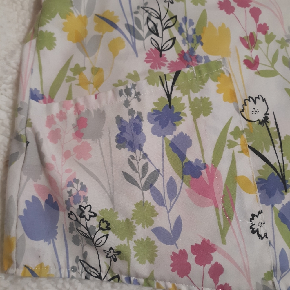 SB SCRUBS SCRUB TOP - Picture 5 of 7